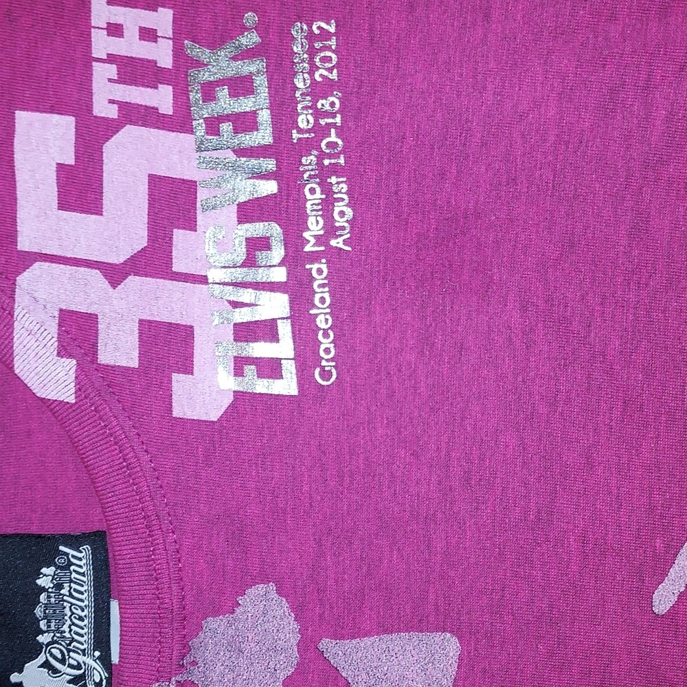 Graceland  Elvis 2012 35th Anniversary tee shirt NWOT - Picture 2 of 6